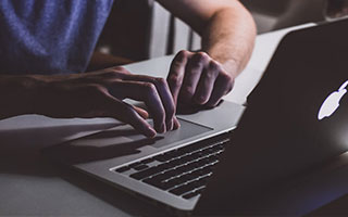 tp钱包官网-关于TP 如何查看别人钱包的法律与道德风险分析